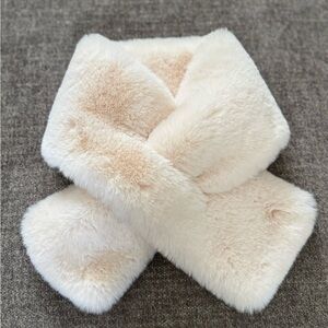 Lauren Conrad Pull Thru Faux Fur Scarf/Stole